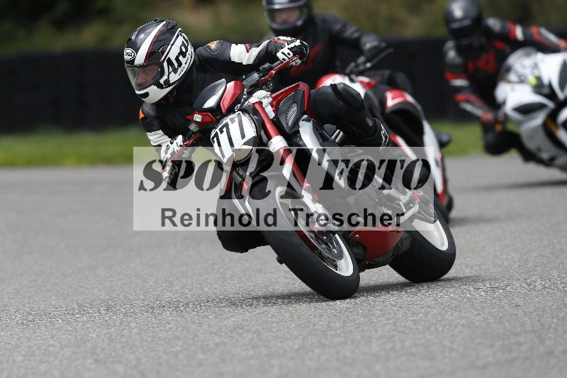 /37 28.07.2025 Dunlop Ride und Test Day ADR/Einsteiger gruen/777